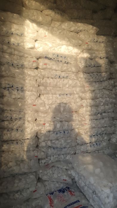 Белый декоративни галка камен