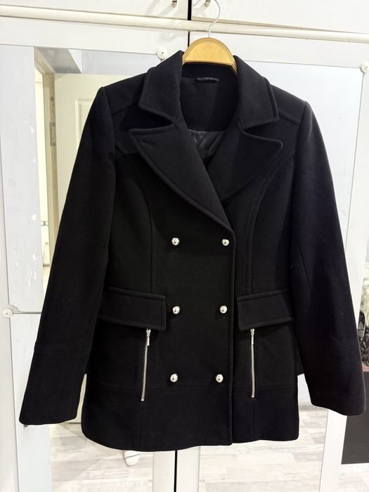 Женское пальто 48 размер б/у