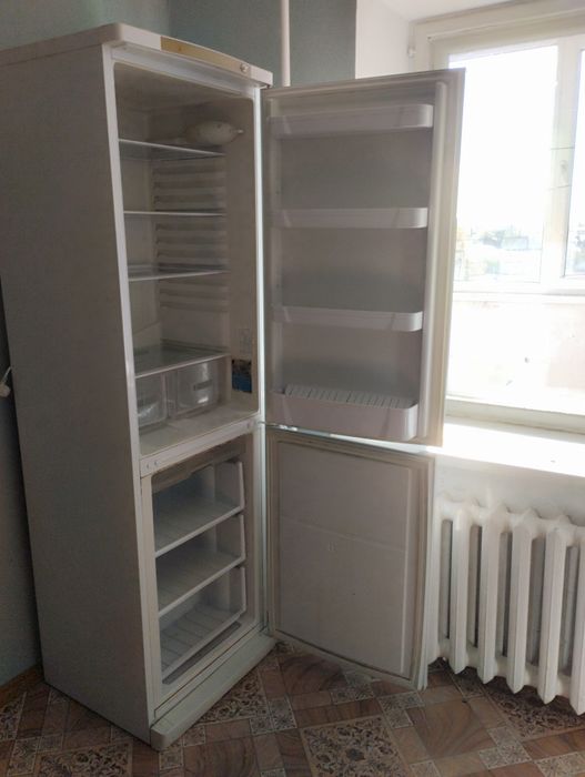 Продам холодильник б/у