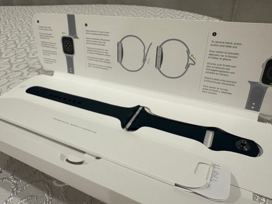 Продам apple watch SE 44mm