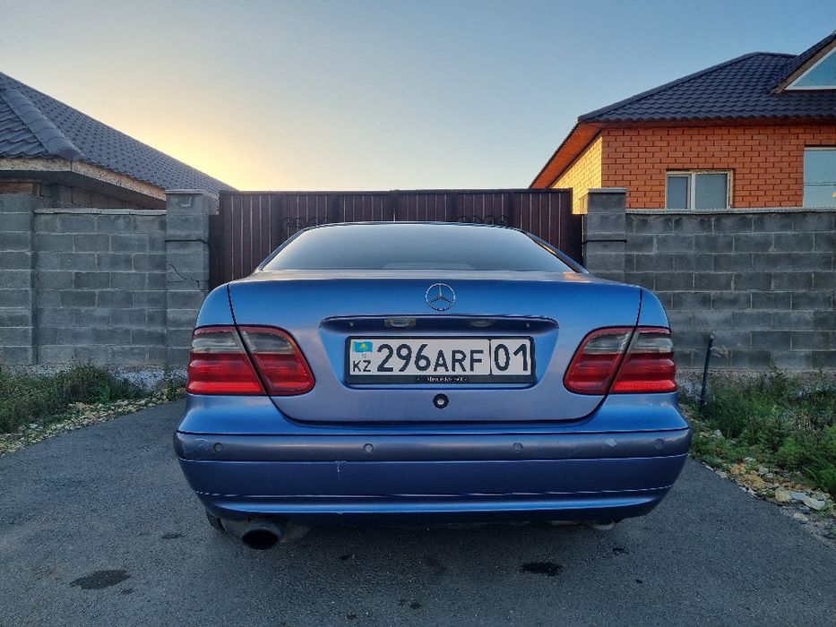 Mersedes-Benz CLK 230 2.3 kompressor