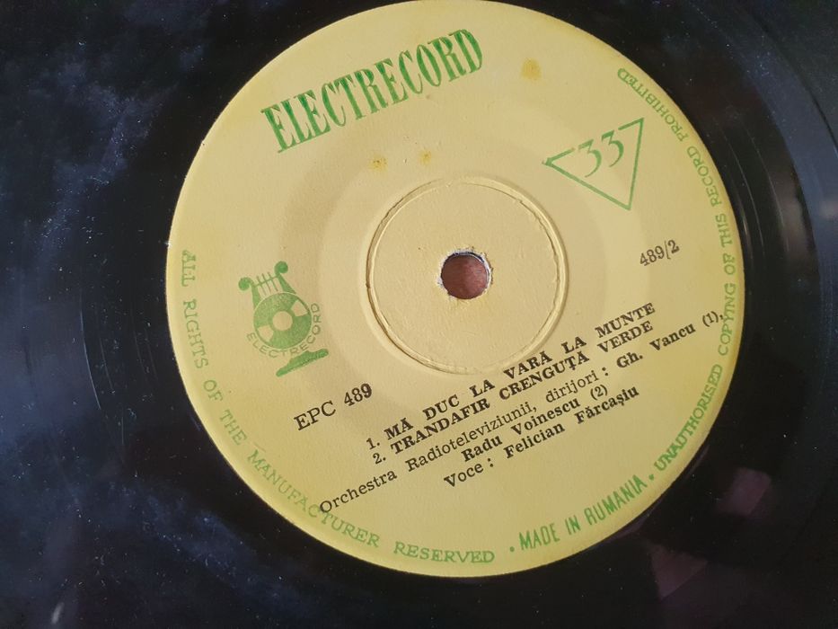 Diferite discuri de vinil vinyl