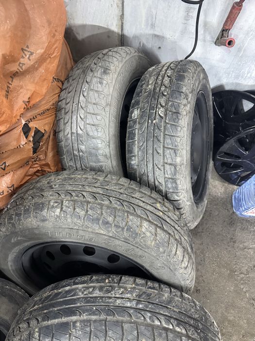 Продам резину с дисками