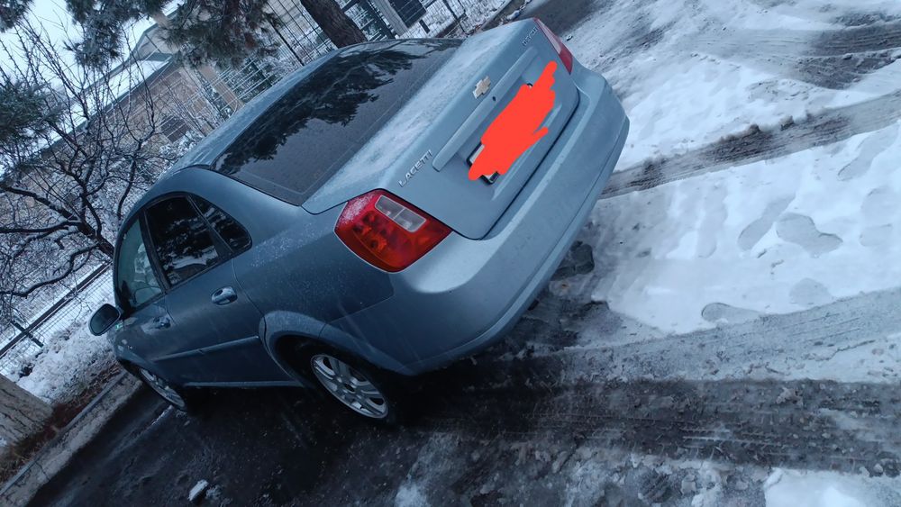 Ласетти 2012 йил ало холатда.