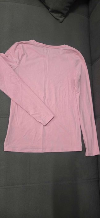 Bluza fete Guess,marimea 12 ani,culoare roz,stare foarte buna