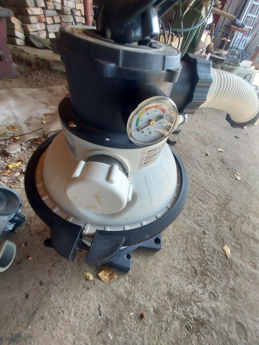 Pompa cu filtru de nisip intex Kristal clear