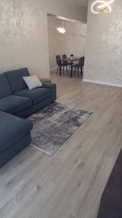 Inchiriez apartament nou