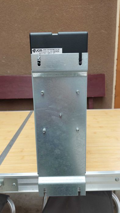 Acceptor de bancnote EBA-40 ID003