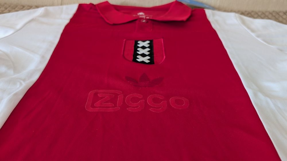 Колекционерска тениска Аякс 125г. С етикет.