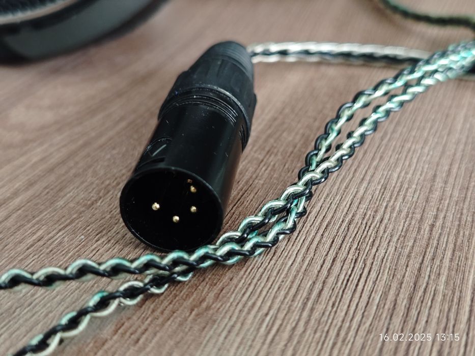 Наушники SHURE SRH1840