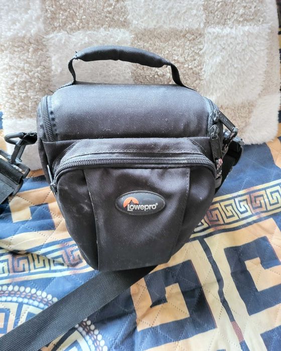 Canon 1000D 18-50mk 1:2:8-4-5HSM