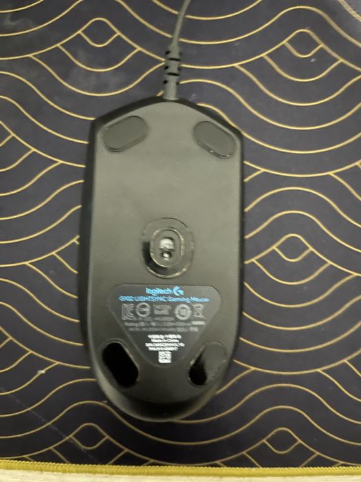 Продаю мышку logitech g102