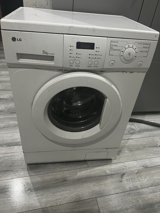 Продам стиральную машинку Lg