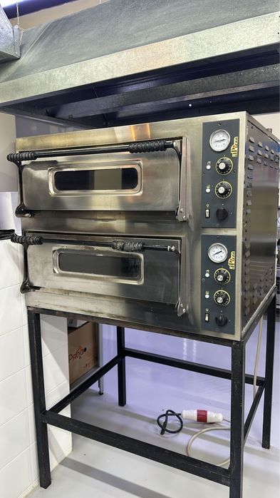 Италянский пецца печь