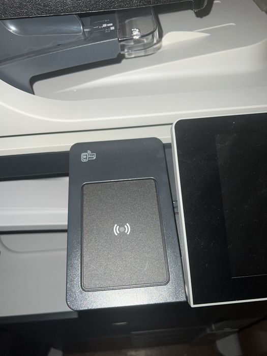 Color LaserJet Managed MFP M775m