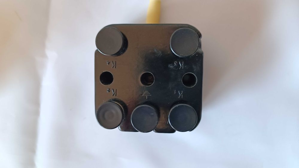 Стар телефон със шайба - военен - П-170 - 1977г.