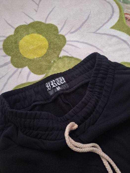 Pantaloni Young rich white
