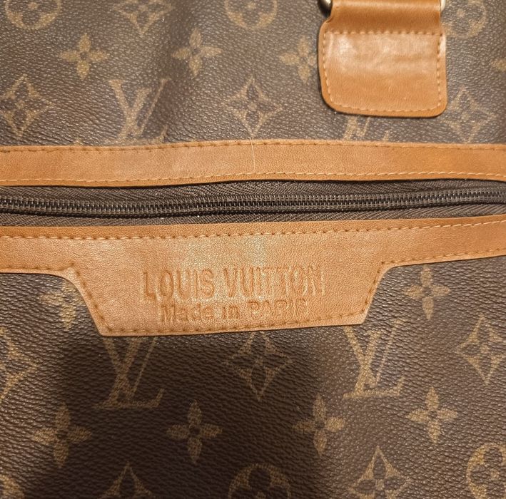 Geanta/ borseta bărbați Louis Vuitton