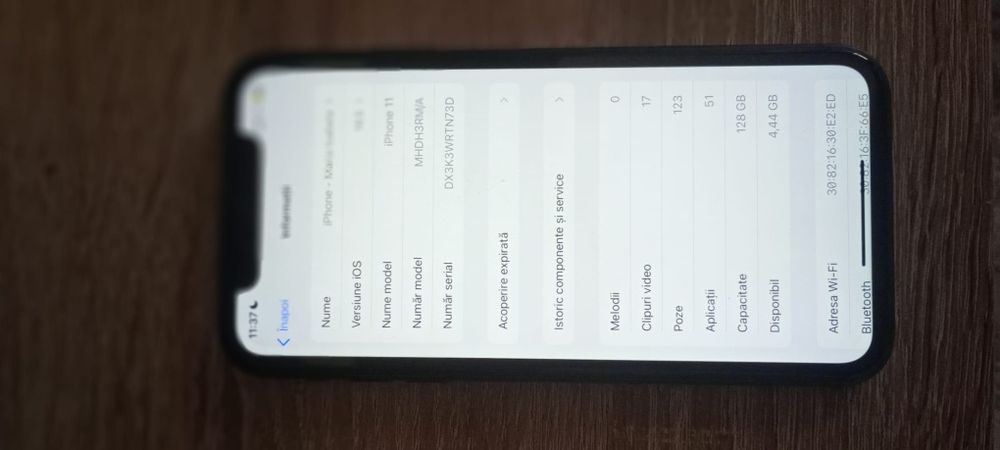 Vand iphone 11 de 128gb