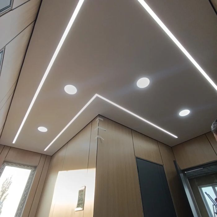 Современные натяжные потолки