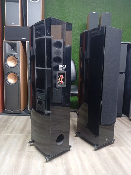 Тонколони YAMAHA NS-555 Piano liqueur