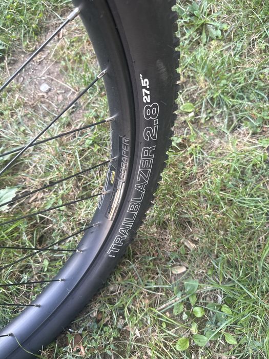 Vand bicicleta devron cu suspensi bune etc