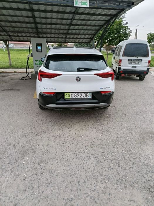Buick Velite сотилади