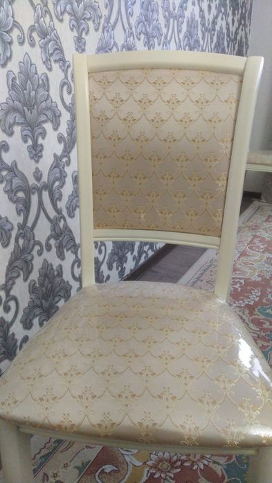 Продажа новых стульев