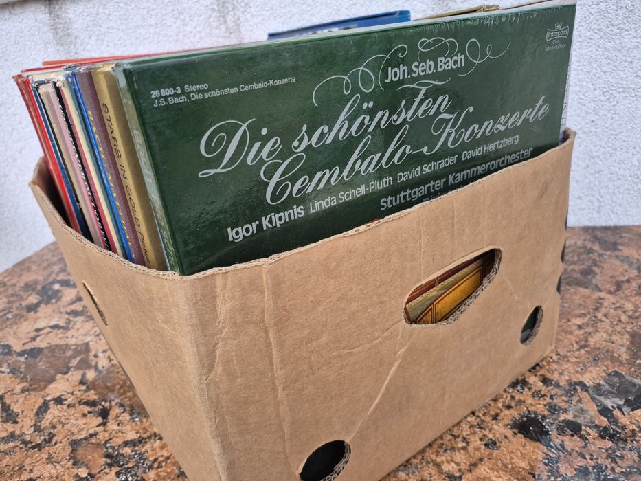 Vând 150LP Discuri Vinil colectie muzica clasica compozitori celebrii