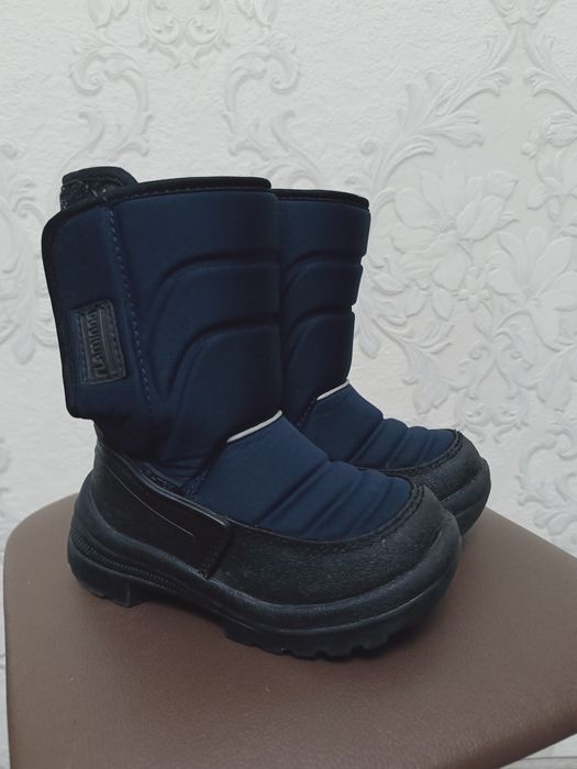 Продам зимнюю обувь