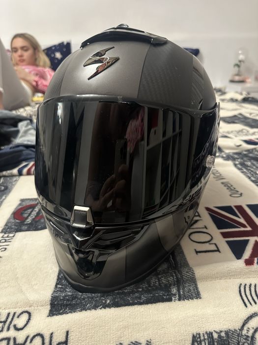 Scorpion R1 carbon