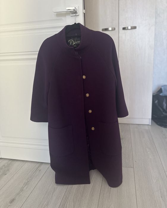 Продам разные пальто