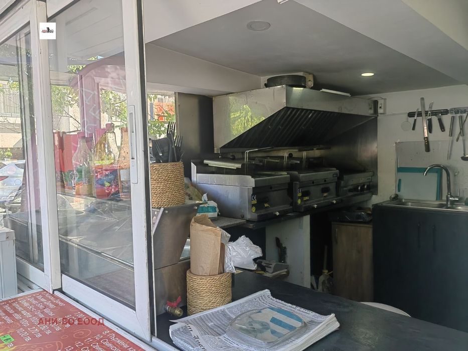 Магазин във Варна-Окръжна болница площ 8м2 цена 20000€