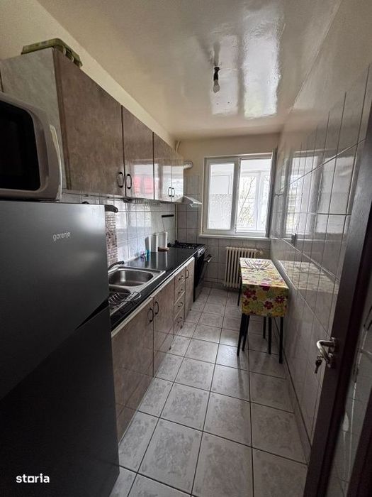 Apartament 2 camere/ zona Crangasi/ Metrou/ Parcare