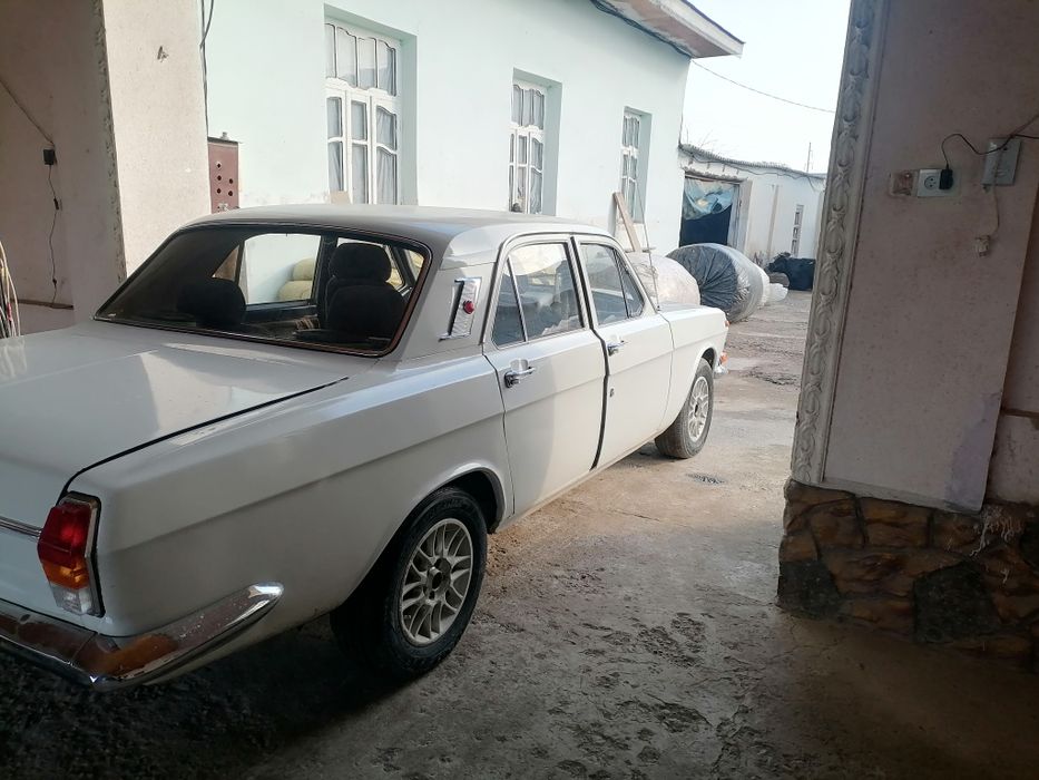 Волга 24 10 сотилади