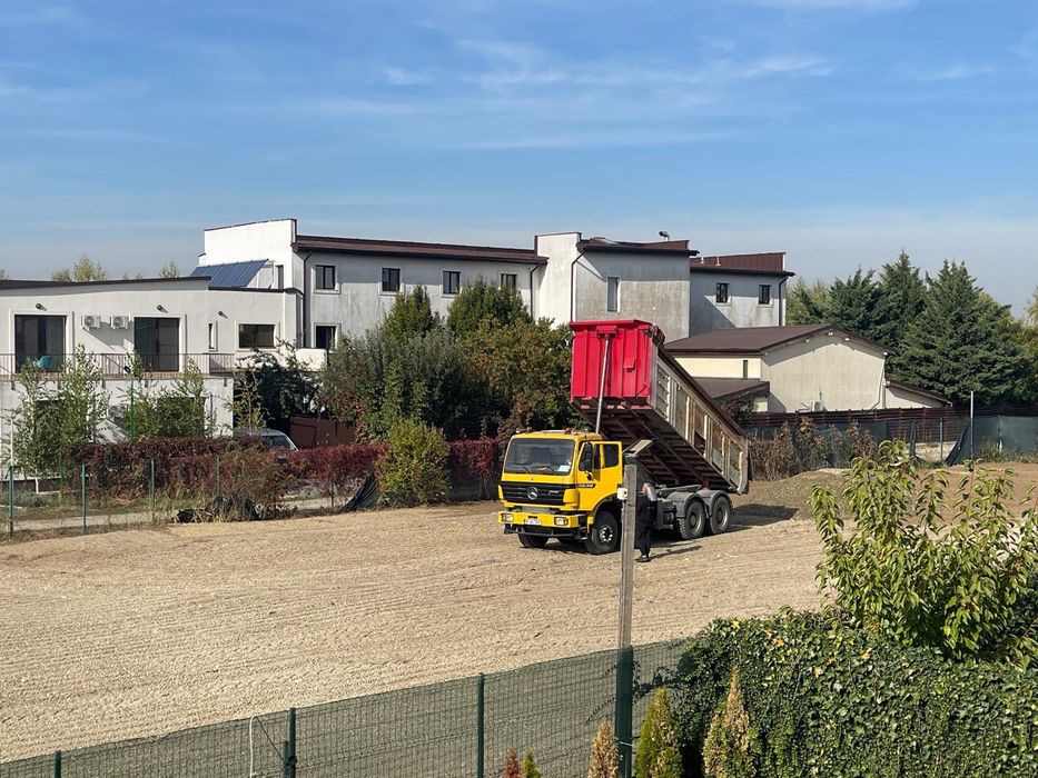 Teren de inchiriat in Otopeni ,acces DN1,Centura București, parcare mașini,Rent-a-car.