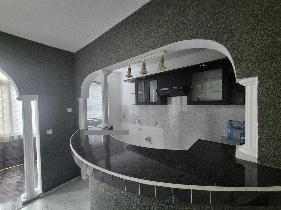 Продава се Тристаен апартамент в Хасково, Каменни - 86 кв.м за 1280 €/кв.м - Снимка #2