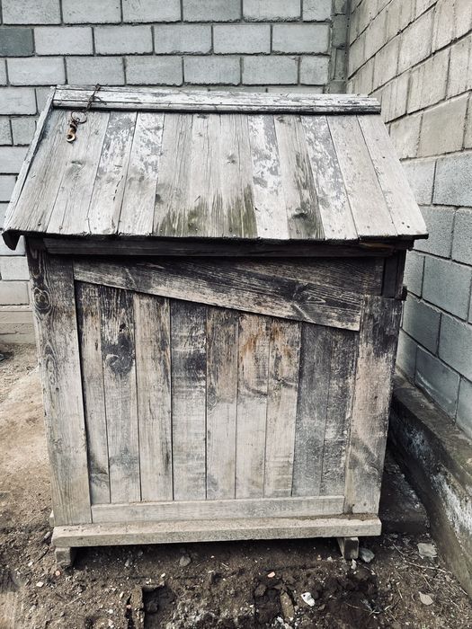 Продаю будку для собаки