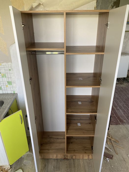 Продам шкаф новый