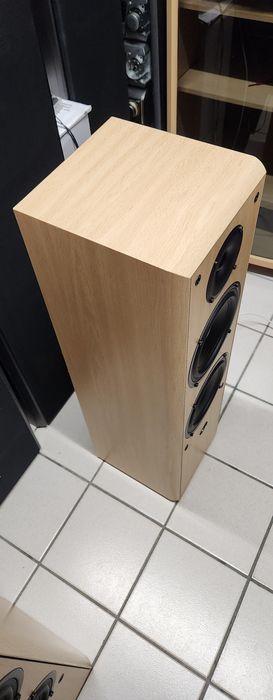 Boxe Eltax Concept 200