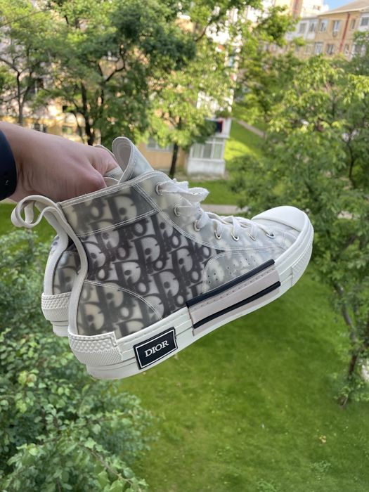 • Dior  B23 • High top •