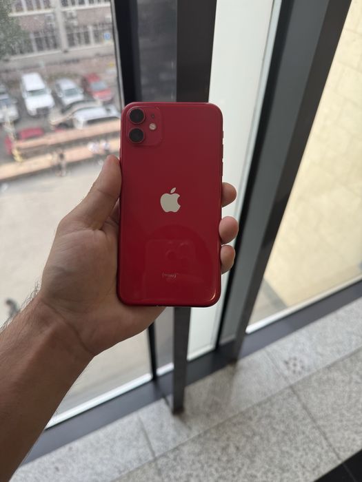 Продам Телефон Айфон 11 128Gb/81