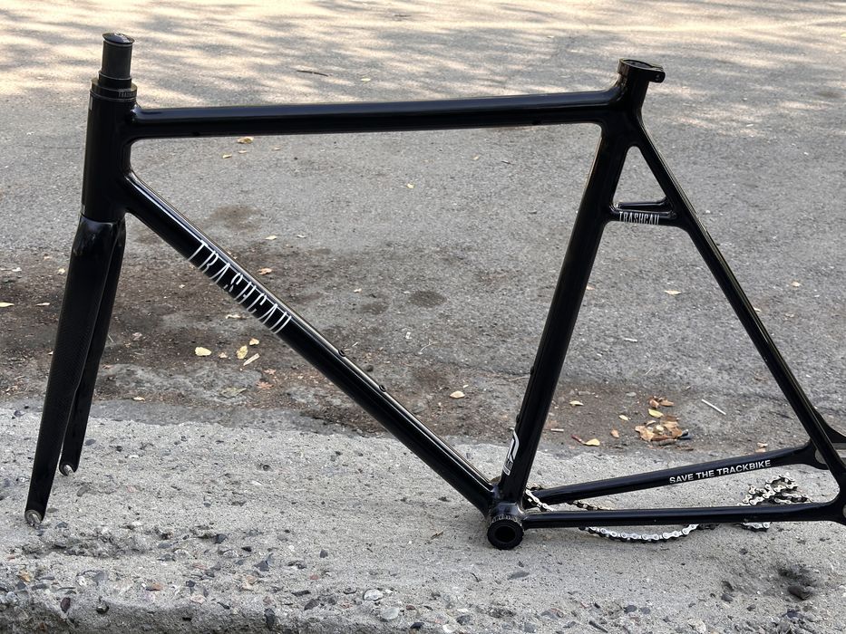 Фикс велосипед fixed gear