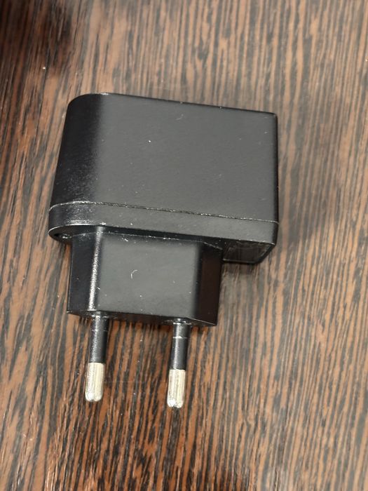 Оригинальное сетевое зарядное устройство DOOGEE (5V / 0.7A)