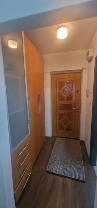 Garsoniera de inchiriat