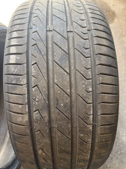 Anvelope vara 255 35 r20 ! 2 buc