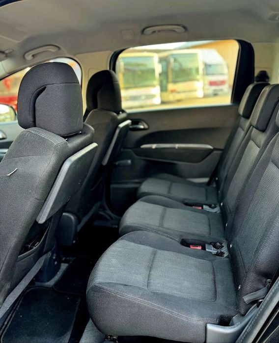 Peugeot 5008 • 2011/12 • 1.6 HDI • AUTOMATĂ • ECO MODE