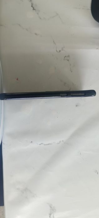 Samsung s 10e продается.