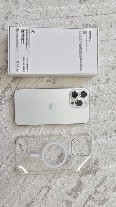 iPhone 15 Pro Max, 1TB, White Titanium