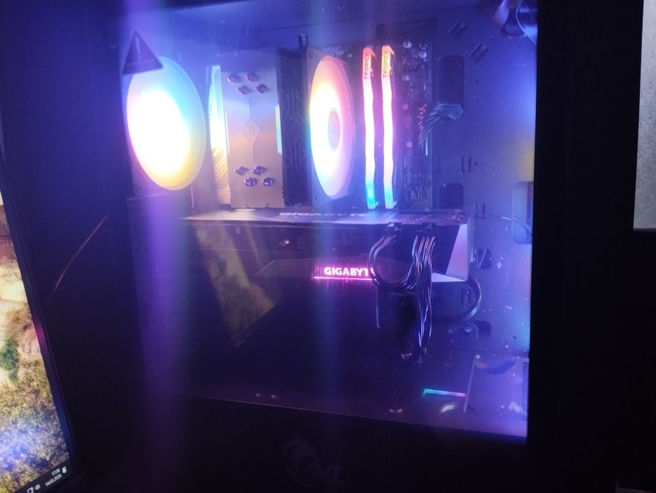Игровой компьютер Ryzen 5 7500f .B650M .ddr5 16gb.rtx 3070 gigabyte
